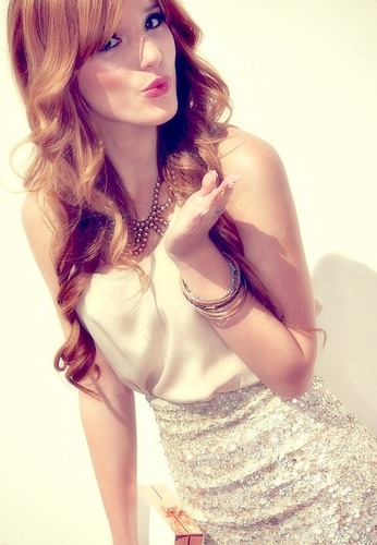 Proud вєℓℓαяιnα  :) we here to support the dancing queen @bellathorne :) #ShakeItUp #WatchMe #BubblegumBoy
Bella Replied on ♥15/6/11♥ LIVE.LOVE.THORNE :)