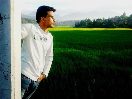 film enthusiast, aspiring cinematographer, news observer,  believer, media studies  graduate...