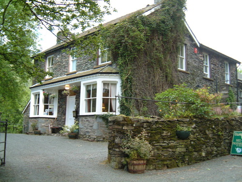 Restaurant & Accommodation in Cumbria. Alfred Wainwright's favourite B&B on the Coast to Coast.
017684 82175. Food served all day
Bar open 8am-11pm