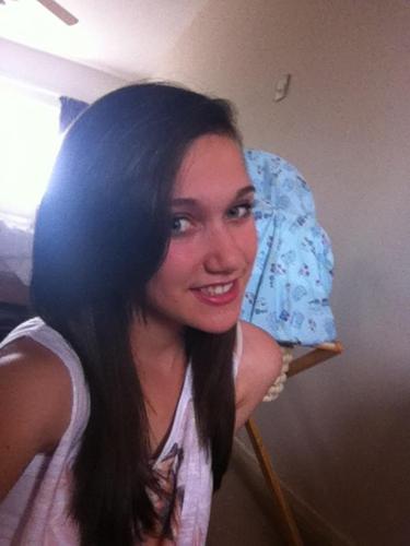 Follow me, and I'll follow you back xxo