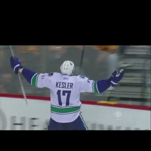 canuckslover17's profile picture. 