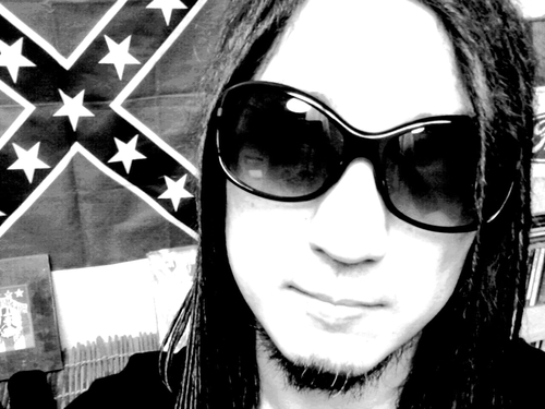 BuzzOn229's profile picture. 東京のメロディックロック･ギターロックバンド「SoultoU」改め「BACKS googoogoo」のギター弾き。