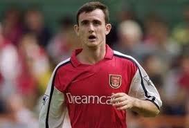 store manager of scunthorpes biggest Tesco metro and ex arsenal number 9