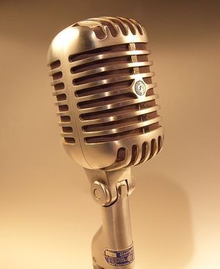 you need help promoting your music just tweet me your music ©
