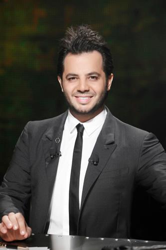 ليبراليه وافتخر