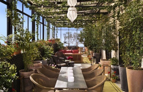 A beautiful and dynamic event space, 17 stories above Manhattan at the Gramercy Park Hotel.