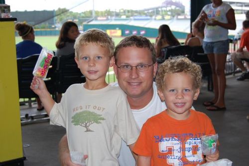 rjgator's profile picture. Husband, Dad, Fan