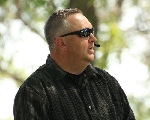 revsaz9's profile picture. 