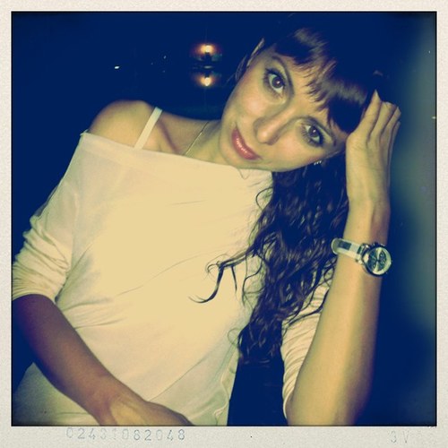 Annett_com's profile picture. 