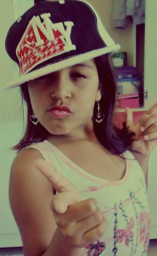 Sou Muito divertida brincalhona etc..