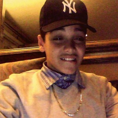 Angel Colon On Twitter Sit Your Sexy Ass On That Couch Wipe