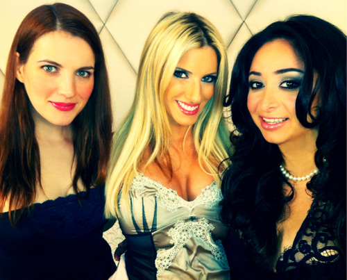 Weekly women's YouTube talk show featuring three best friends who confess to you about love, sex and life!