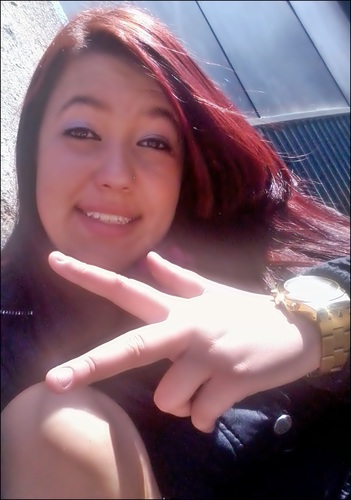 .. Naãao ée erraado se tte faaz Feliiz ;*
emeê ;; lary_kinha2009causando@live.com
Faace ;; LaaRyssa Nunees