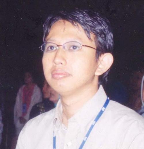 Vans Dlivermore Profile