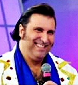 Sou Diretor de Sindicato, Ator e Animador e faço paródias como Elvis Cover.