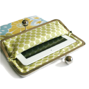 gorgeous_ipads's profile picture. Whether you're a blogger, a woman in business, or you simply want your iPad to look gorgeous, look no further!