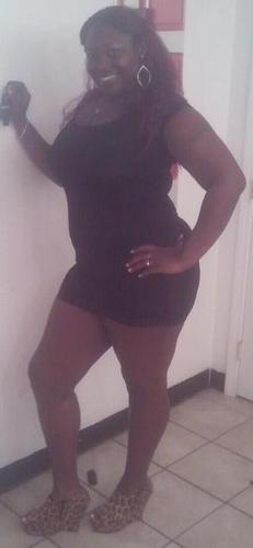 thicksexybama18's profile picture. Thuggin 2 da end dnt give a fuck about wat a hoe or bitch gotta say im livin my life to da fullest and thats sum real nigga shit :}