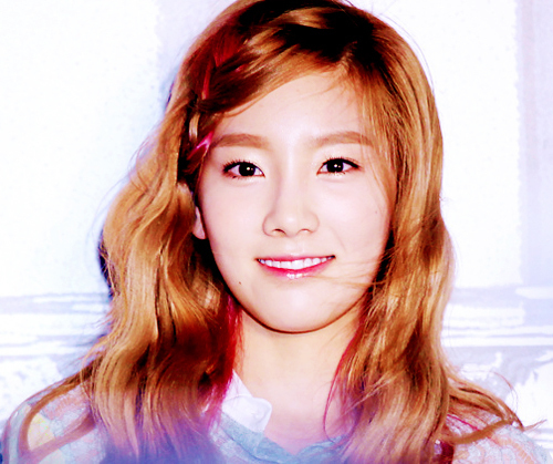 VRP @Ahh_RPEnt ♡ My kece bebeb @C__MissA_Jia ♡ Eomma @BB_LunaFX ♡ Mamihnya @C_GGSooyoung_ :* ♡ Lead of GG ♡