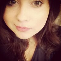 Victoria (@omgitzvic) Twitter profile photo