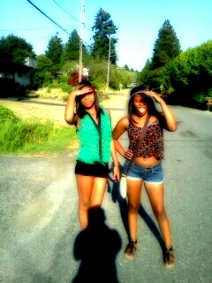 Do i really have to explain myself ? Get RIGHT or go LEFT ! $$$ mention for a followback (: #Twubby = @Mr_Stayfresh21