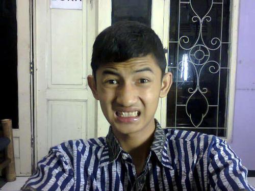 my name is Rudi Kurniawan Simple, cool is not proud of that kind would have been nice deh :)