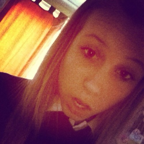 jennnyhernandez's profile picture. 'jennnyhernandez' be the name.
i follow everyone back, it would mean so 
much if you followed me. xo