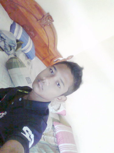 *¤stiaP Ada brAng YAnk jtUh pSti aDa yaNK mNemukan¤*