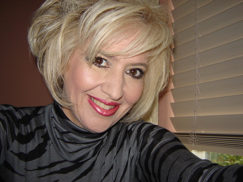 megabetme's profile picture. #Influencer 4 great stories, writer, #Contentideas created name “Biebs”6/2021 ChristianMothermarried#Honest