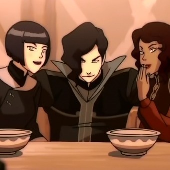 Hi am tahno, am a probender and the teamcaptain and watherbender of the wolfbats. You know, the one with the annoying and arrogant ego...