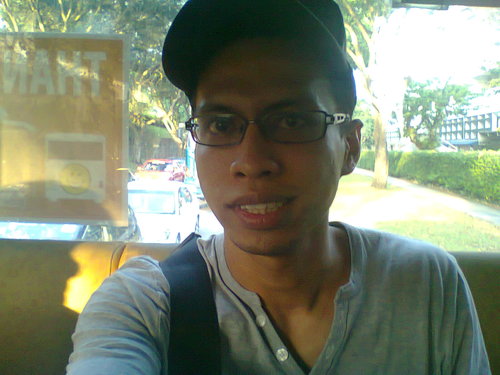 bingai_star's profile picture. 