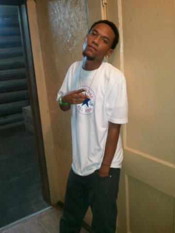18,HHS Graduate,#team Swaggd,JcJc Freshman,#team May,#team Android,Single™