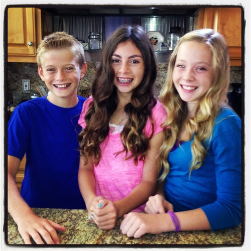Bella, Georgia, and Michael are on a mission in the kitchen learning to cook. From guest chefs to other kids, join us!! (@kristy_campbell watches tweets)