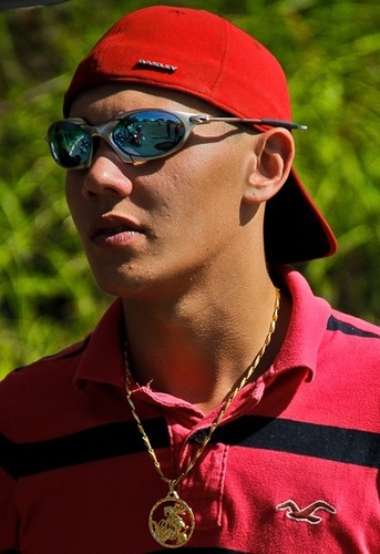 Clipe Oficial HD Camaro Nóis Tem http://t.co/ibhoLb3Nr6 Shows/Eventos: Marcelo Vieira 11 6380-2428 ou contatomcdenis@gmail.com !