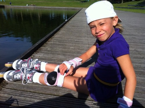 TrrringDenBosch's profile picture. Maintenance engineer, ondernemer, bossche kerstpakket, Trrring.nl website voor versleveranciers. Oh ja, en ook nog moeder en vrouw en kind van...!