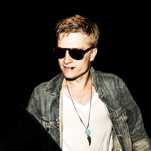 jhutchfansUKUSA's profile picture. this is a fan account for the one and only @jhutch1992 He is AMAZING&INSPIRING! #Hutcher4life follow our personals @RachMellark @RealFans_of_THG @KirstyAllison_