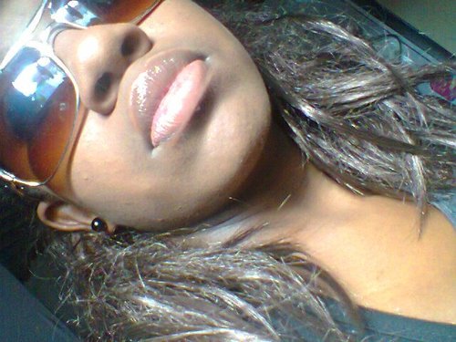 ♥ Ousada um pouco, alegre sempre...................
  Te Amo @Betunnvinicius...♥♥