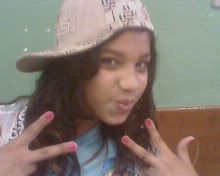 Querida por uns amada por outros e odiada por alguns,não ligo para oque os outros dizem deixem pensa oque quiserem eu não ligo mesmos!!!