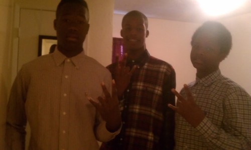 Im dae dae n im a real ass nigga so hit da blue follow button n follow my real ass bestie @jademfnfields