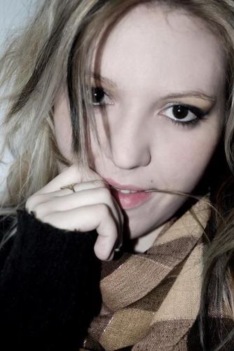 SheyTorrenti's profile picture. Cantante.Amante de la buena música.Sigueme y escucha mis canciones.#yosoydreams