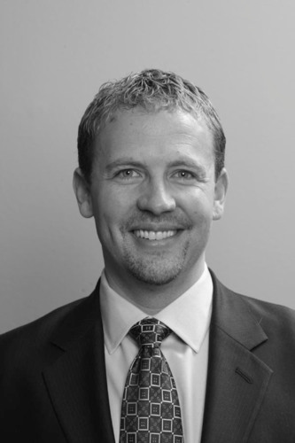 Passionate entrepreneur, executive, MBA and father of two amazing kids.