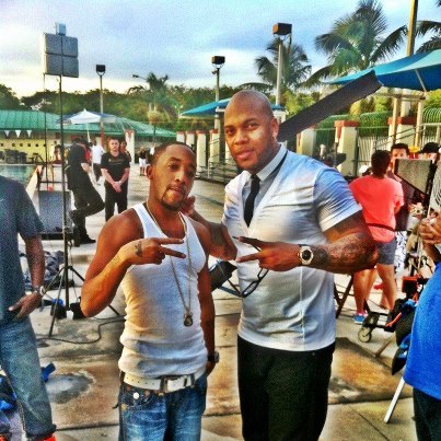 UM UNIVERSAL SO I CAN CONNECT WITH ANYONE SO WORLD GET AT ME 786-486-9256 AUDEMARMUSIC@GMAIL.COM