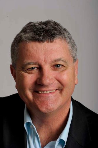David is Australia's authority on helping listed companies that struggle for press coverage take their news direct to share market investors via social media.