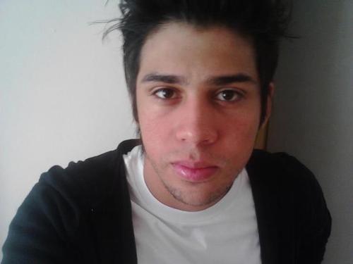 Sou tão simples que minha naturalidade me torna um preguiçoso nato xp