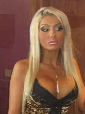 Finacial domination. You are NOT worth my time unless you earn it LOSER....!

http://t.co/07QJ8xLM