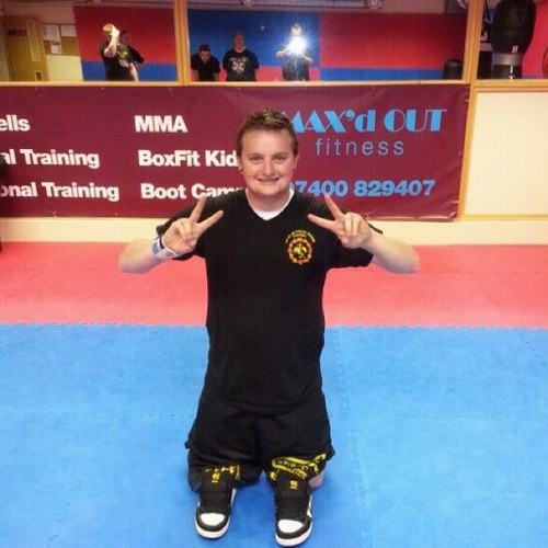 Robbie_R_87's profile picture. 