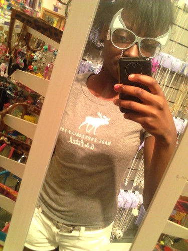 I_Bezzz_TeeTee's profile picture. 