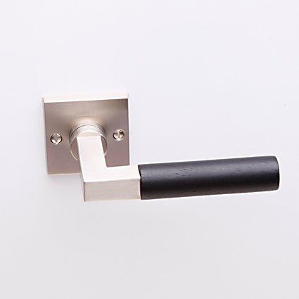 Die Originale heeft het grootste assortiment deurkrukken gebaseerd op originele ontwerpen uit de Bauhaus stijlperiode. Alle modellen zijn van hoge kwaliteit