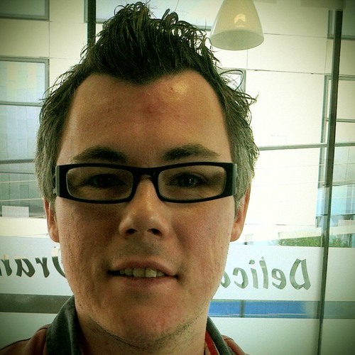 RicLindley's profile picture. Online / Offline Video Editor