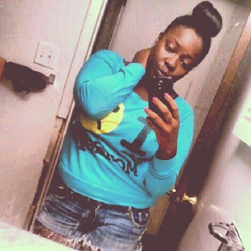 19. Own Crib. Own Car. Nice Job. No Kids. Future Case Worker. Follow me on Instagram @CheetahFreak_ -RIP Jakeem M. Hicks