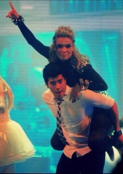 Se Bio é vida, a unica coisa q tenho a escrever é @Lua_Blanco e @Aguiarthur Amo vcs s2' ! Since: 28.06.12